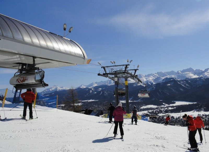 DSC01495 01.JPG - A felvonó felső állomása.